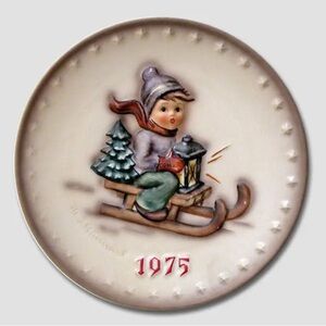MJ HUMMEL Vintage 1975 collector plate EUC